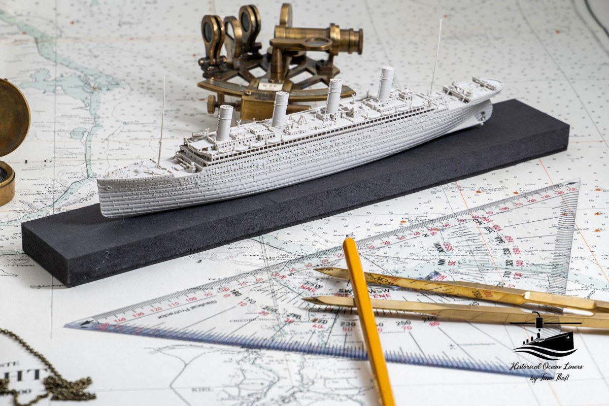 RMS Olympic (1911) – 3D-Druck-Modell im Maßstab 1:1000, Ansicht 1 von 5