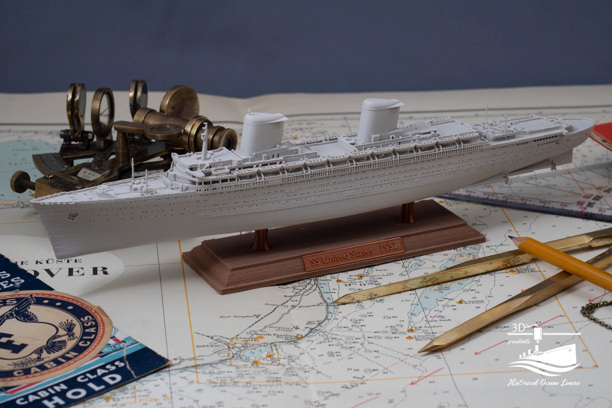 SS United States (1952) – 3D-Druck-Modell im Maßstab 1:1000, Ansicht 1 von 9